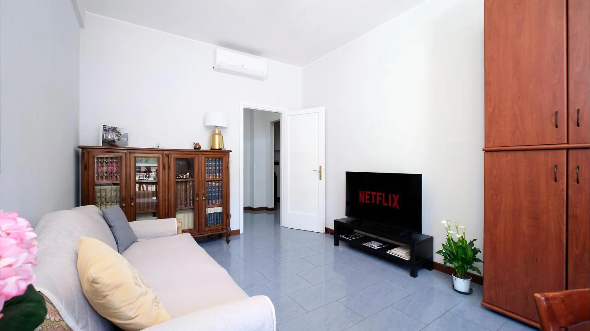 Comoblue location
